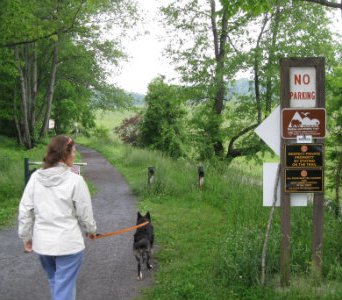 Sandra-Schmid-and-Willow-walking-on-VA-Creeper-Trail-VA-05-16-2011