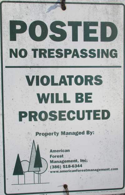 No-trespassing-sign-Palatka-Lake-Butler-Trail-FL-12-3-19